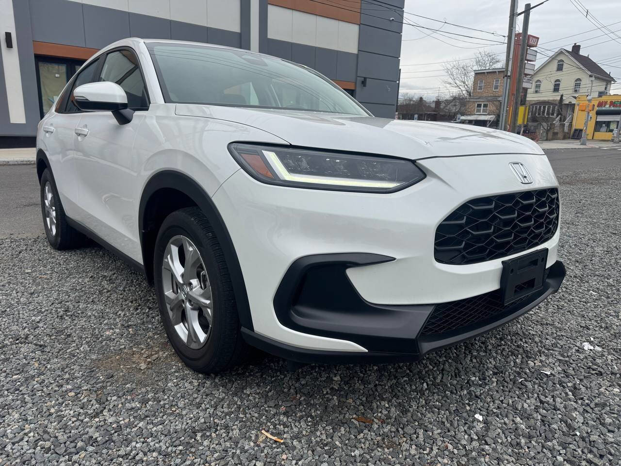 Used 2025 Honda HR-V LX image 3