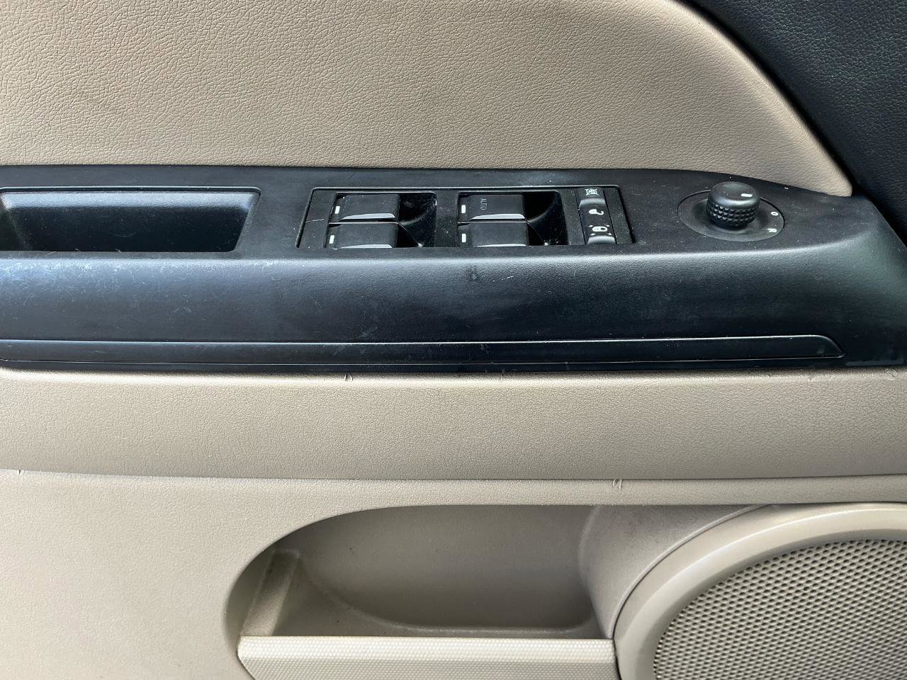 Used 2012 Jeep Compass Sport image 15