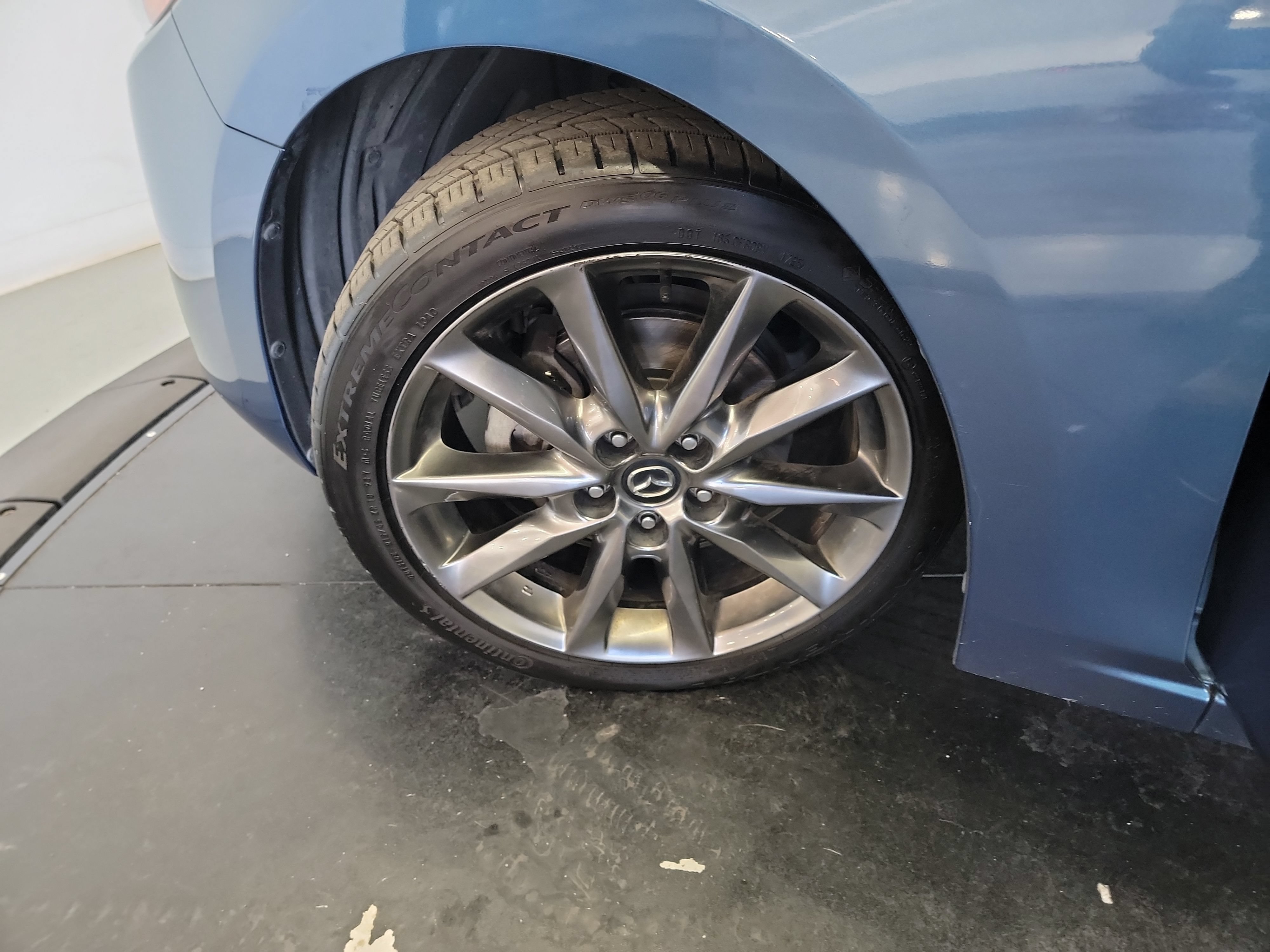 Used 2018 MAZDA MAZDA3 Touring FWD image 30
