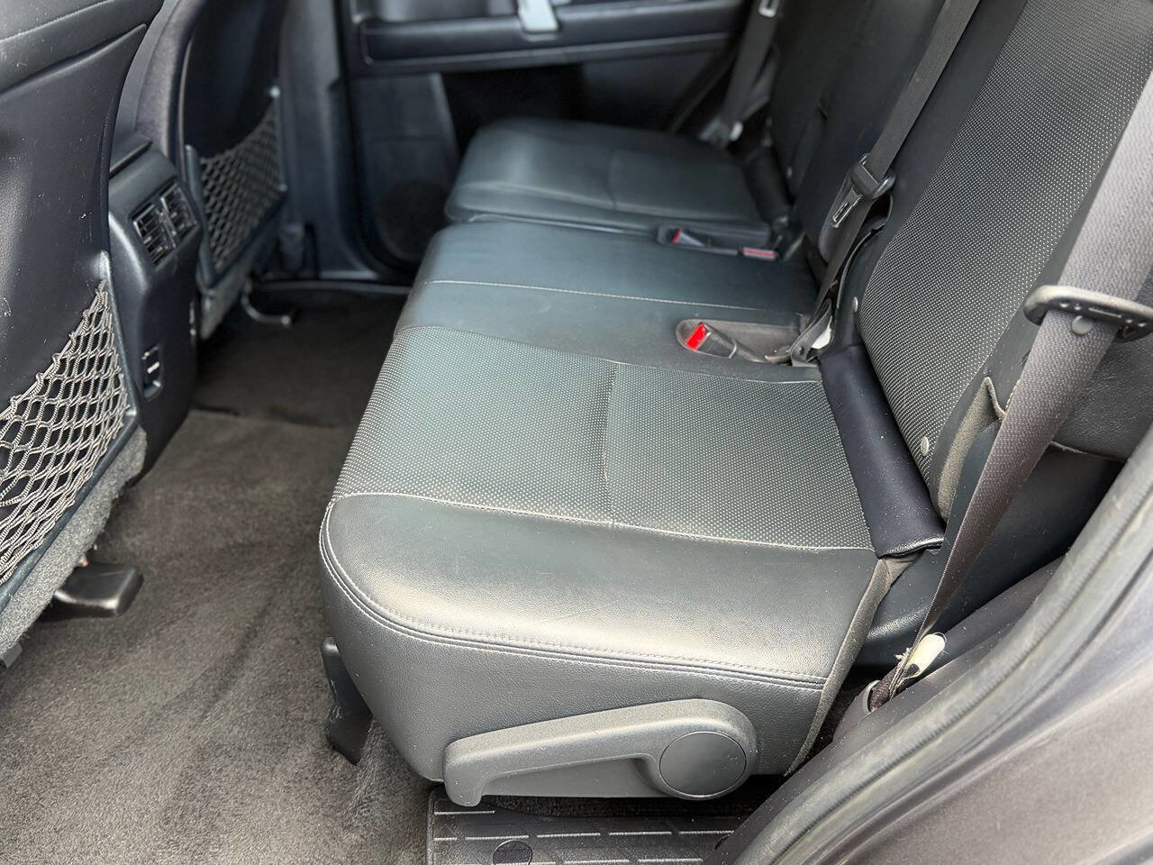 Used 2018 Toyota 4Runner Limited AWD/4WD image 36
