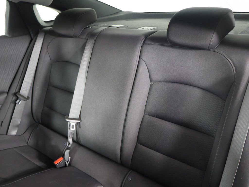 Used 2024 Chevrolet Malibu LS image 28