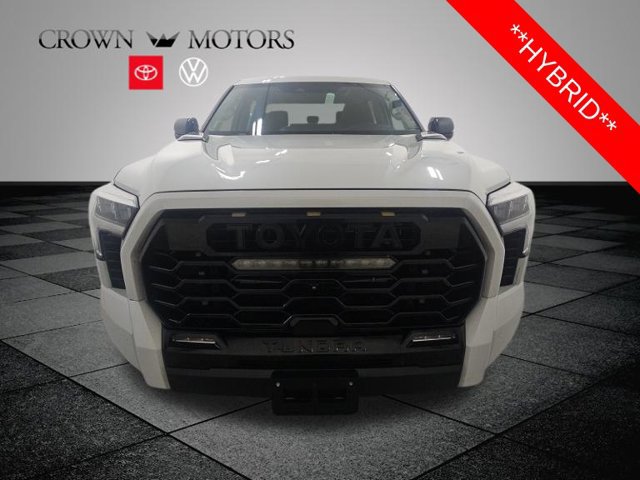Used 2024 Toyota Tundra Limited AWD/4WD image 2