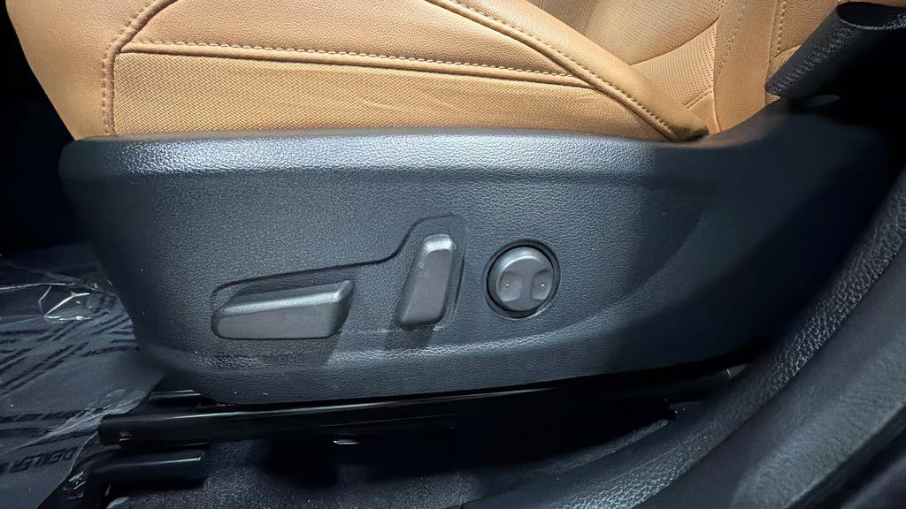 Used 2024 Kia Seltos EX AWD/4WD image 15