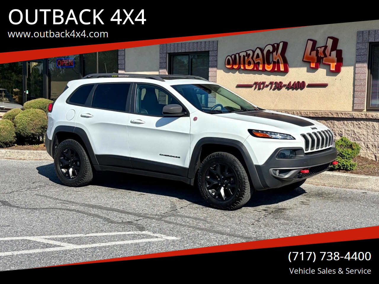 Used 2016 Jeep Cherokee Trailhawk w/ Comfort/Convenience Group AWD/4WD image 1