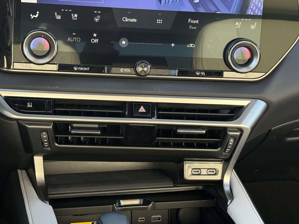 Used 2023 Lexus RX 350 Premium image 19