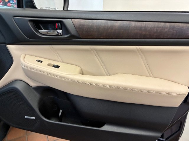 Used 2018 Subaru Outback 2.5i Limited AWD/4WD image 34