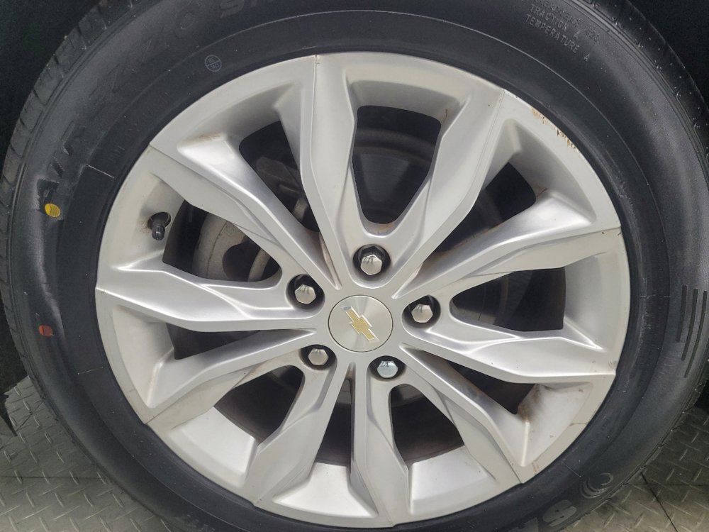 Used 2020 Chevrolet Malibu LT FWD image 31