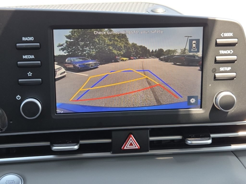 Used 2023 Hyundai Elantra SEL FWD image 12