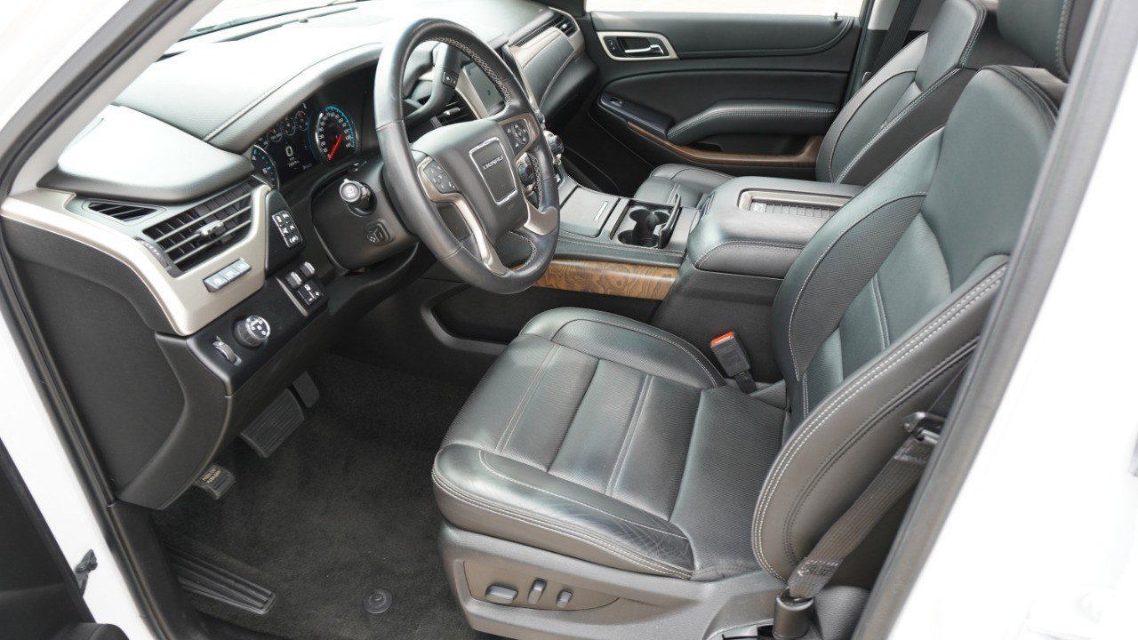 Used 2018 GMC Yukon Denali w/ Denali Ultimate Package image 12