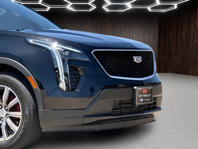 Used 2021 Cadillac XT4 Sport AWD/4WD image 9