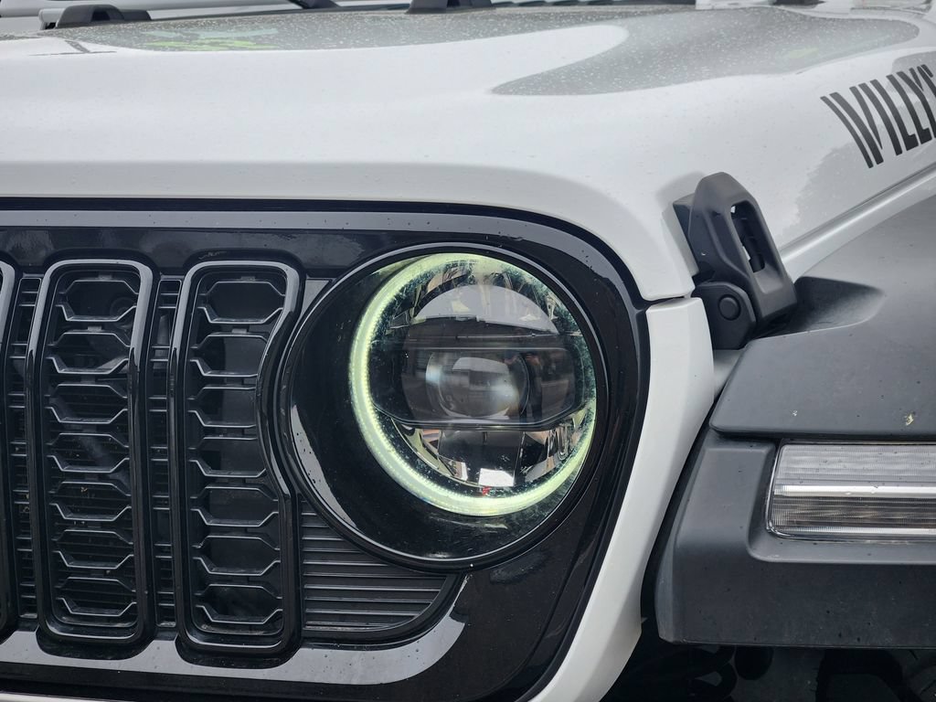 Used 2025 Jeep Wrangler Unlimited Sport AWD/4WD image 9