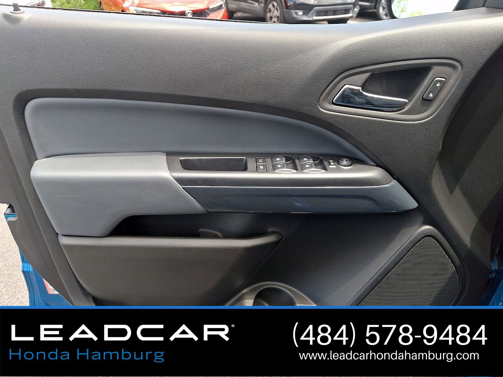 Used 2022 Chevrolet Colorado Z71 AWD/4WD image 13