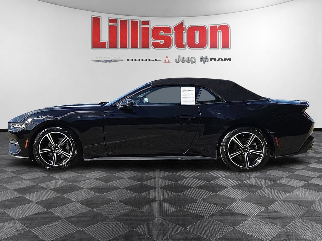 Used 2024 Ford Mustang Premium RWD image 7