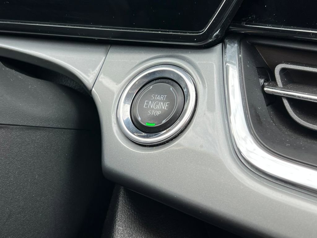 Used 2025 Chevrolet Trax LT image 21