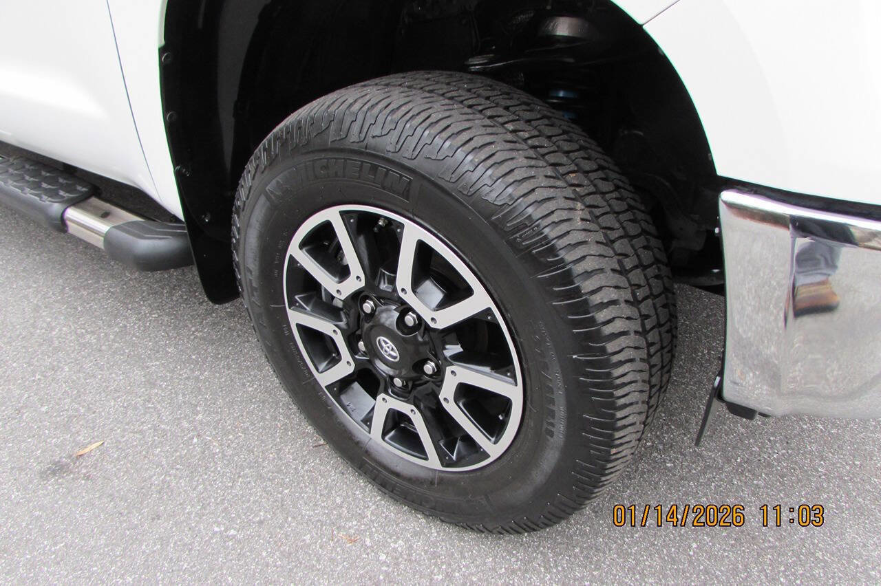 Used 2021 Toyota Tundra Limited image 15