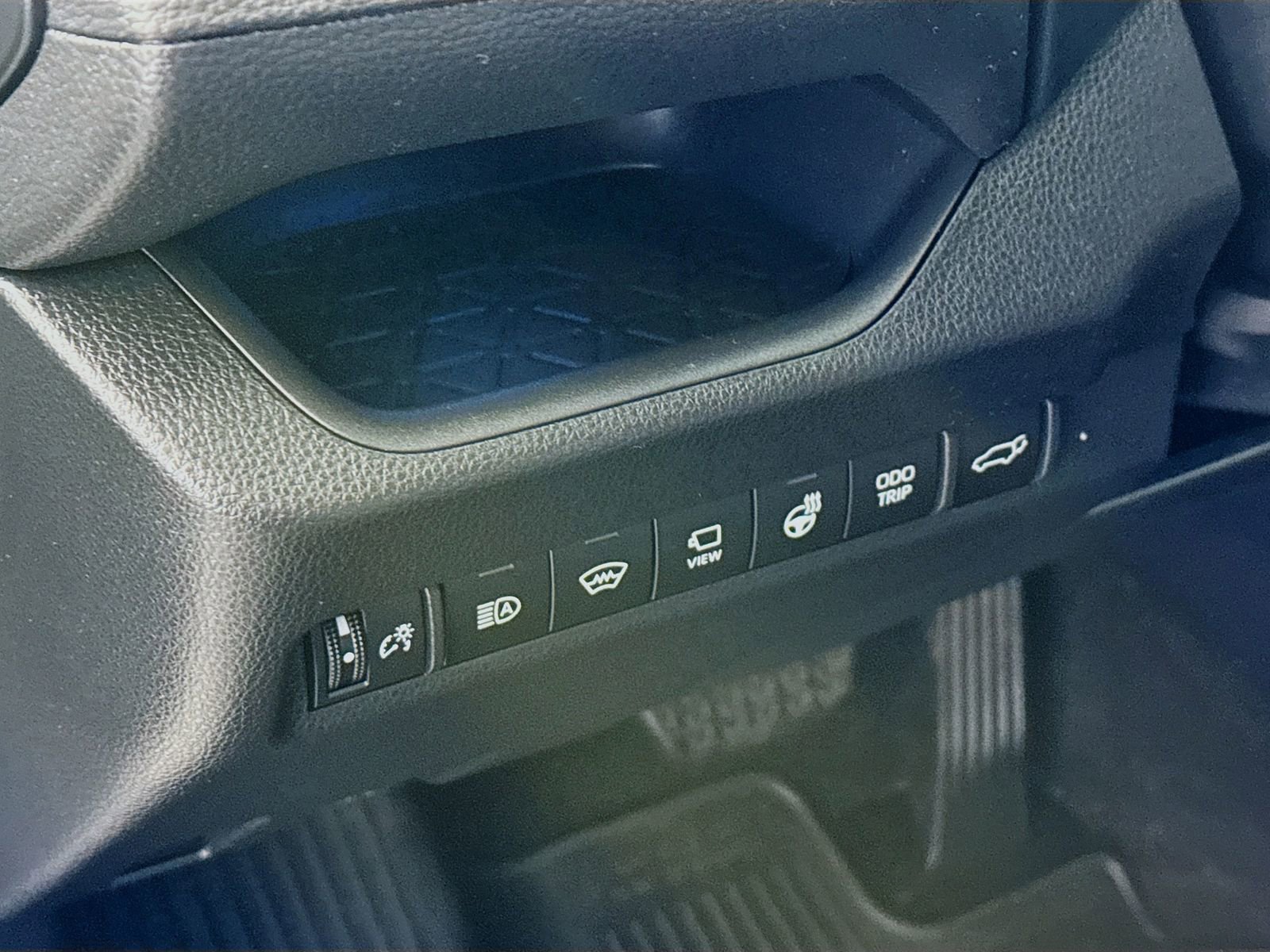 Used 2024 Toyota RAV4 XSE w/ Advanced Technology Package image 8