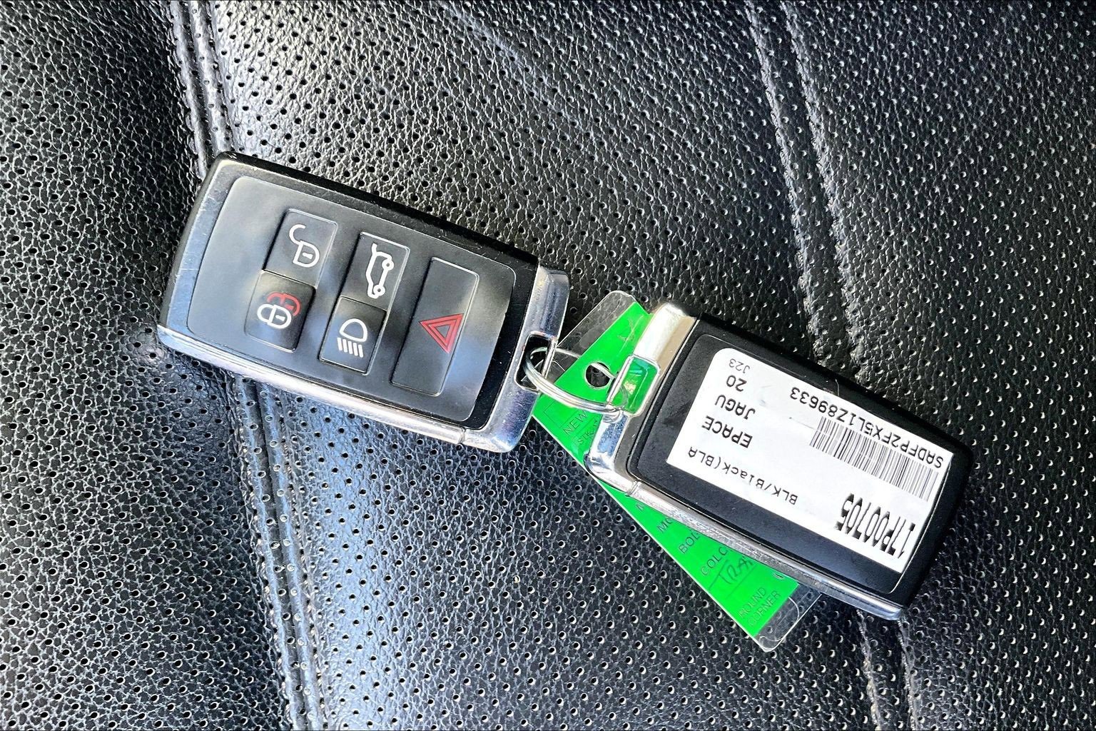 Used 2020 Jaguar E-PACE SE image 11