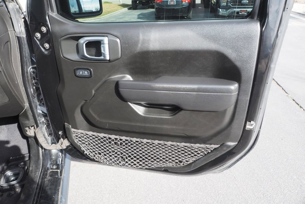 Used 2022 Jeep Wrangler Unlimited Rubicon 4xe w/ Cold Weather Group image 22