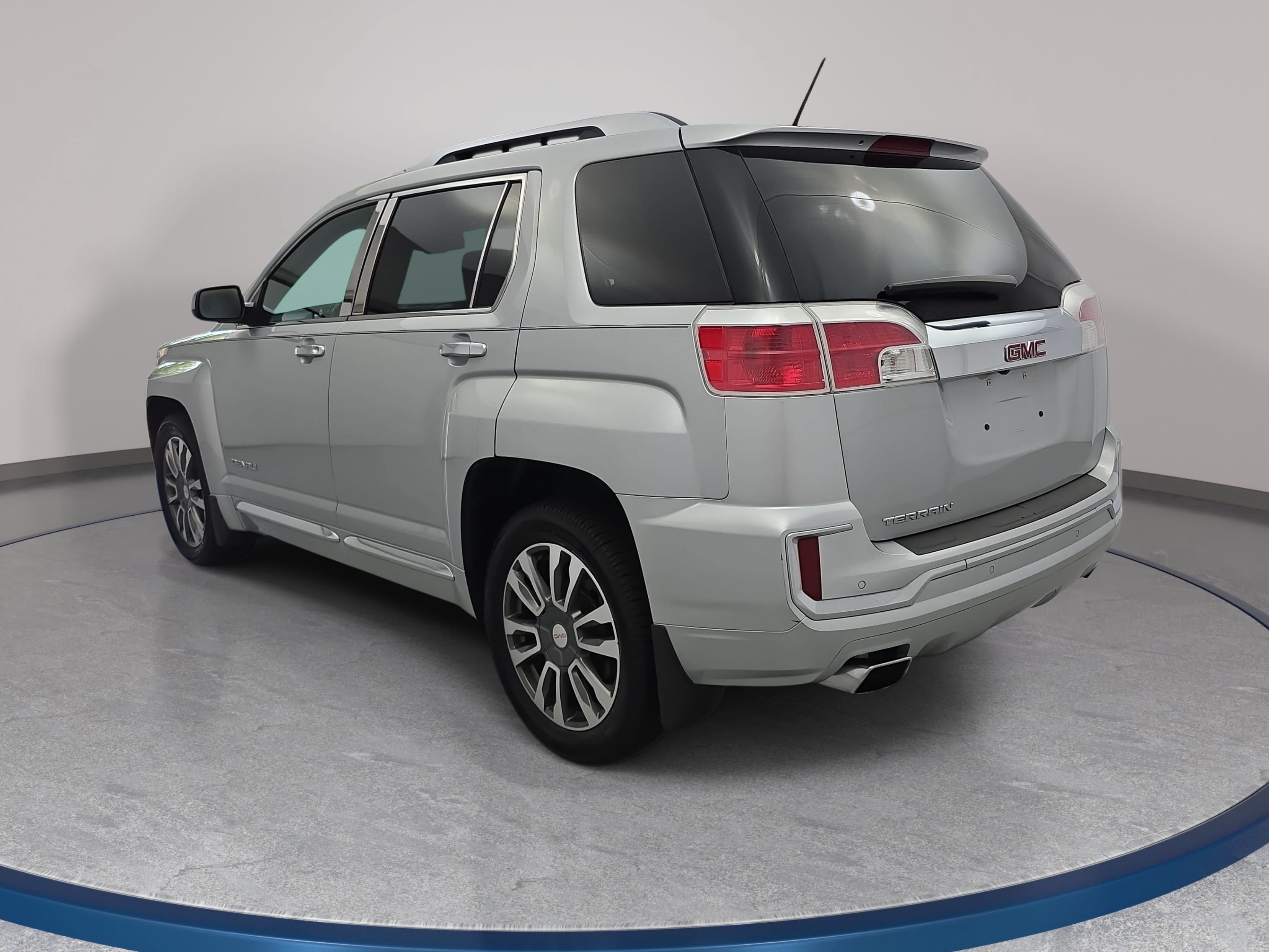 Used 2017 GMC Terrain Denali FWD image 7