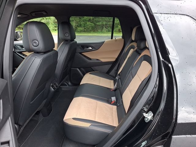 New 2026 Chevrolet Equinox ACTIV w/ Convenience Package III FWD image 7