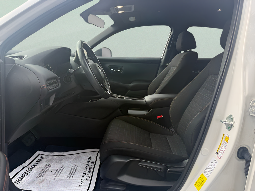 Certified 2024 Honda HR-V Sport image 9