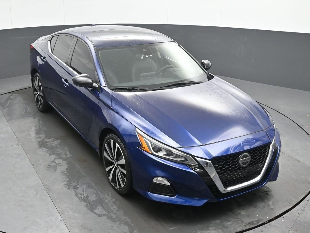 Used 2021 Nissan Altima 2.5 SR w/ SR Premium Package AWD/4WD image 32