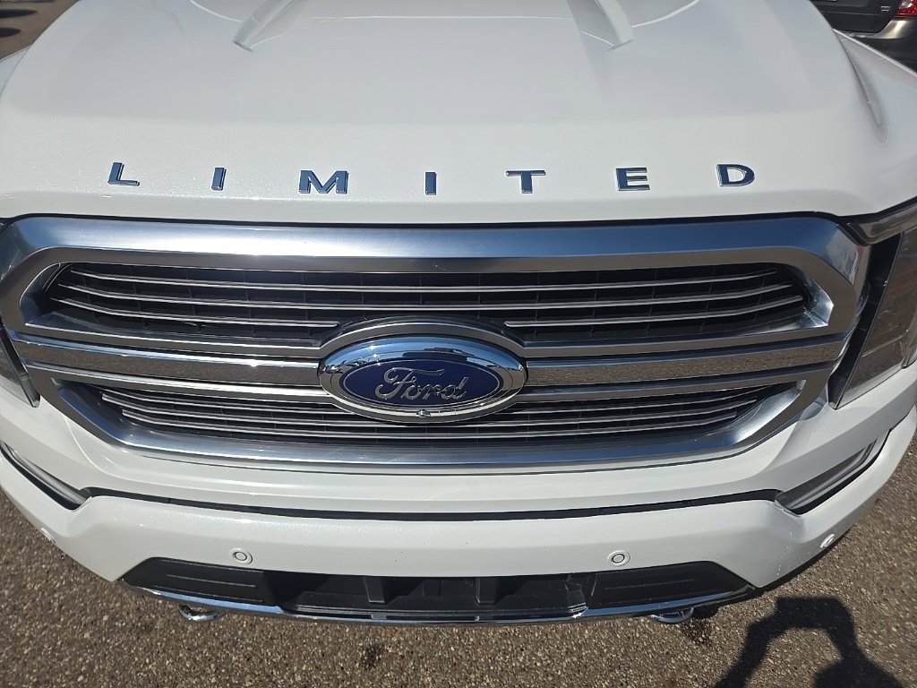 Used 2022 Ford F150 Limited image 9