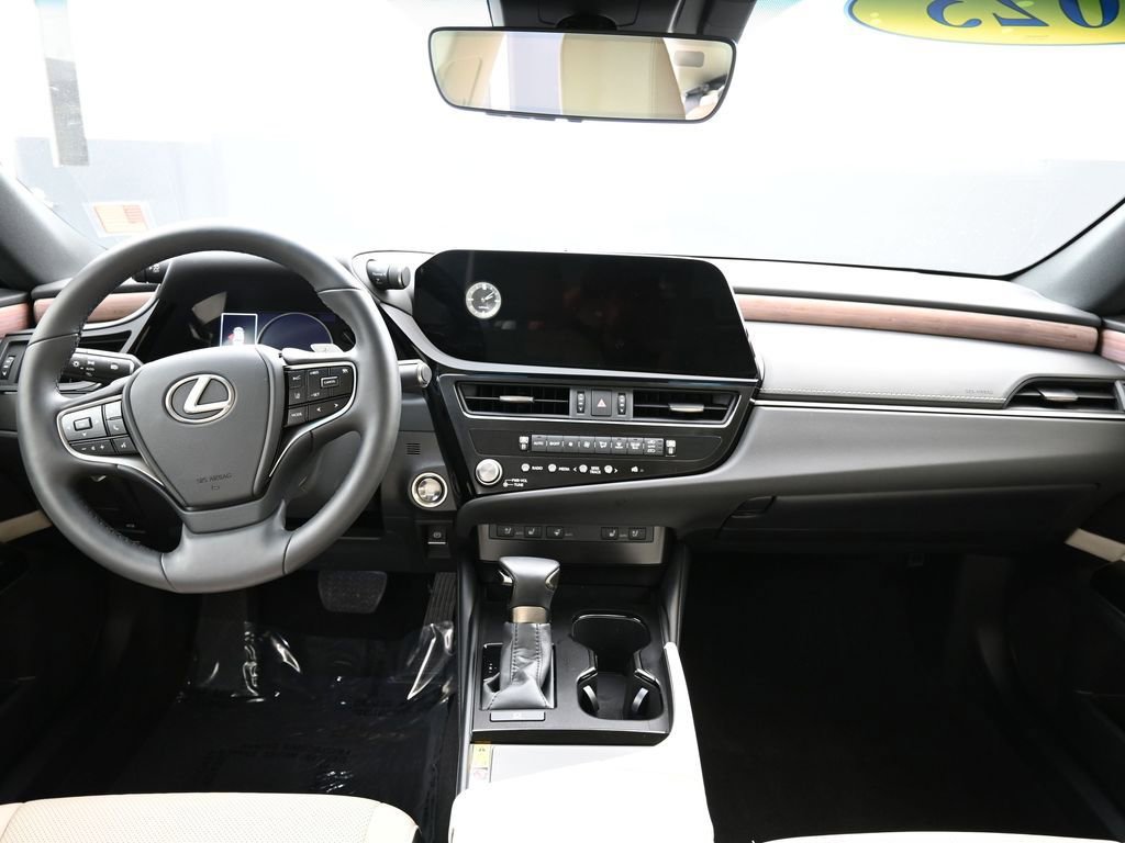Used 2023 Lexus ES 350 w/ Premium Package image 9