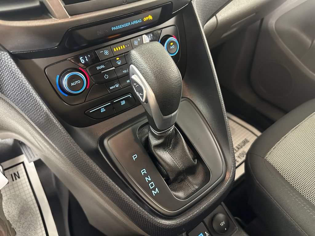 Used 2022 Ford Transit Connect XL FWD image 35
