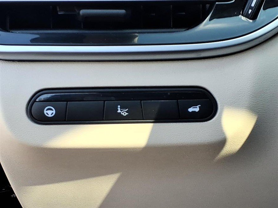 Used 2023 INFINITI QX60 Sensory w/ Vision Package AWD/4WD image 21