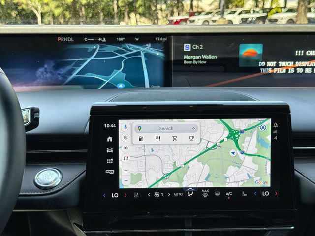 New 2026 Lincoln Nautilus Premier AWD/4WD image 18