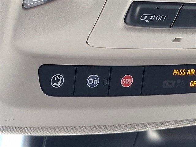 Used 2021 Buick Envision Essence w/ Sport Touring Package image 27