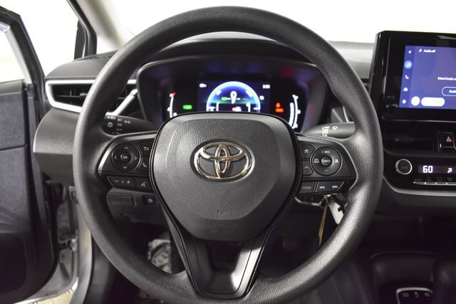 Used 2026 Toyota Corolla LE FWD image 13