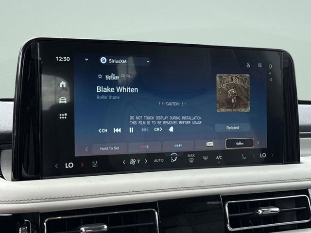 New 2025 Lincoln Aviator Reserve w/ Luxury Package image 23