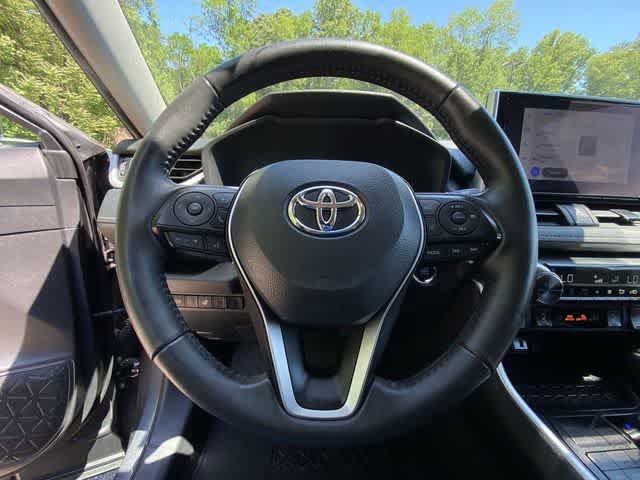 Used 2024 Toyota RAV4 XLE w/ Weather Package AWD/4WD image 28
