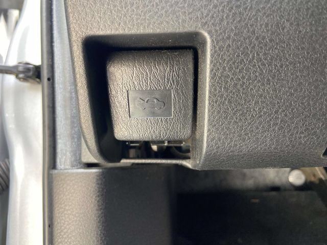 Used 2022 Toyota Tacoma SR RWD image 31