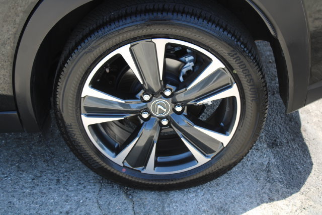 Used 2025 Lexus UX 300h FWD w/ Accessory Package (Z2) image 10
