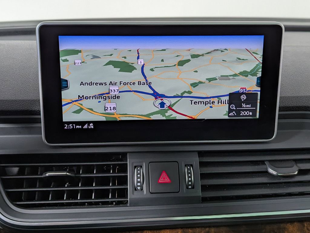 Used 2018 Audi Q5 Prestige w/ Prestige Package image 21