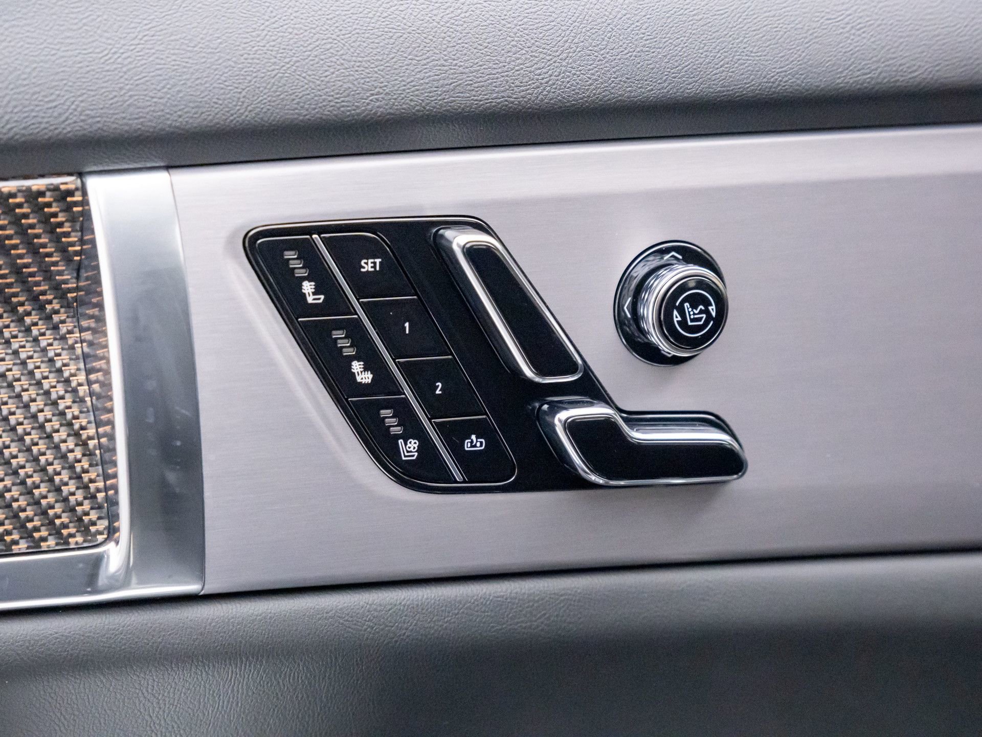 New 2026 Cadillac Vistiq Sport w/ LPO, Floor Liner Package image 13