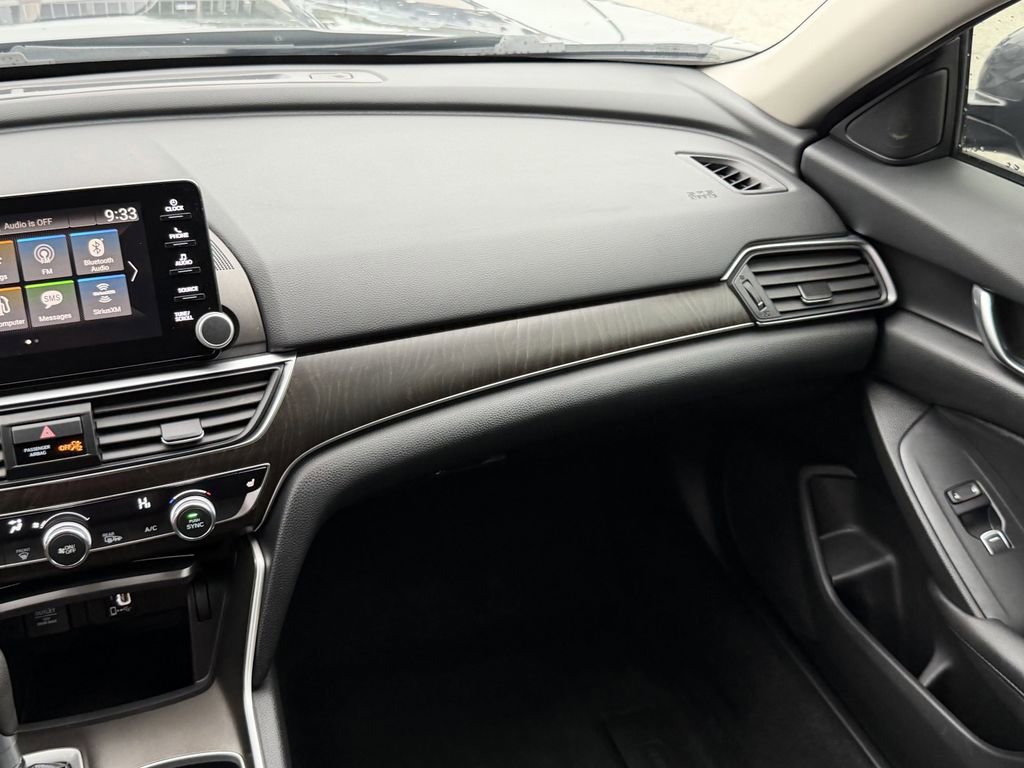 Used 2019 Honda Accord EX image 16
