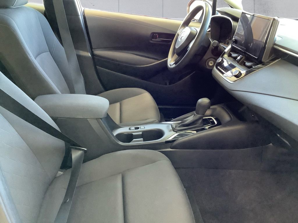 Used 2024 Toyota Corolla LE image 11