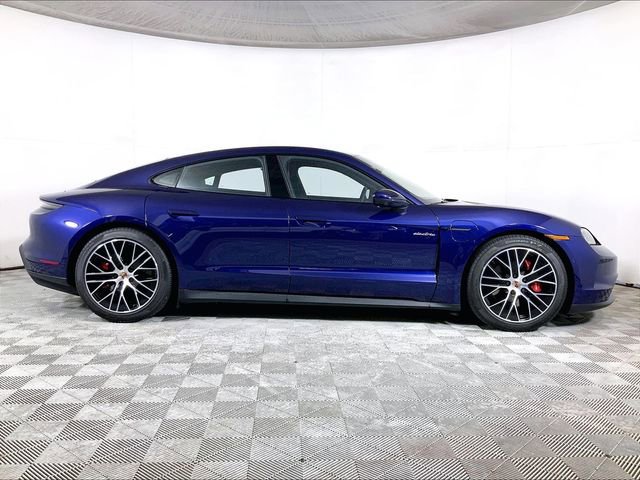 Used 2025 Porsche Taycan 4S AWD/4WD image 3