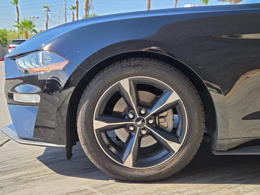 Used 2021 Ford Mustang Convertible w/ Equipment Group 101A RWD image 5