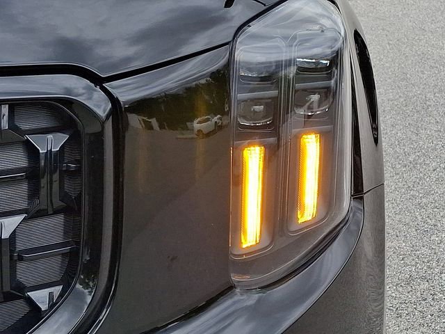 Used 2024 Kia Telluride EX X-Line AWD/4WD image 12
