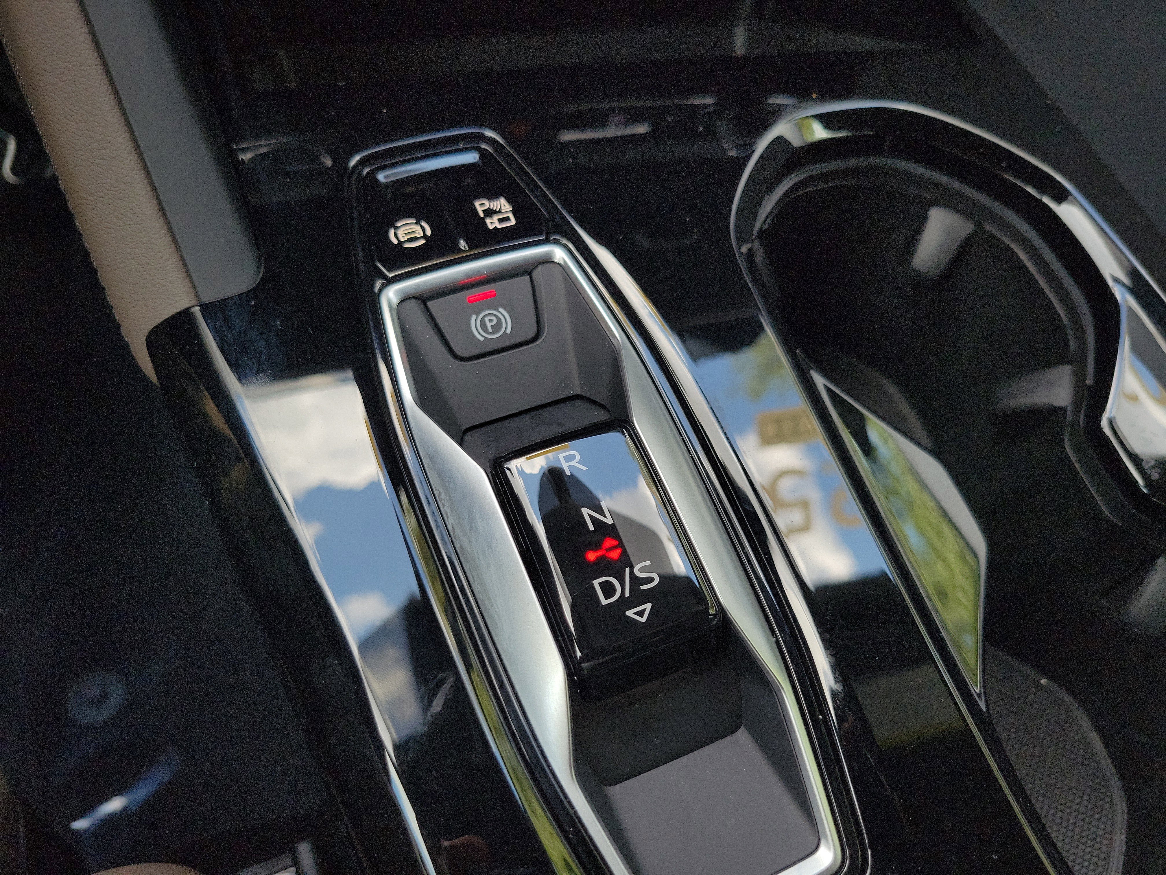 Certified 2025 Audi Q5 Premium Plus w/ Premium Plus AWD/4WD image 25