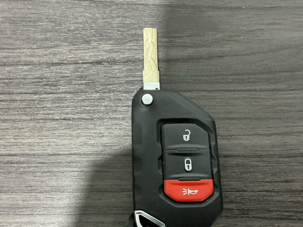 Used 2022 Jeep Wrangler Unlimited Sahara image 53