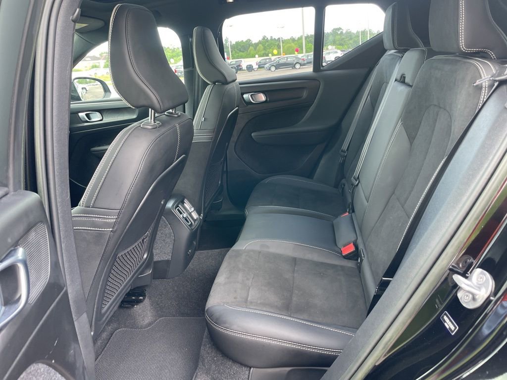 Used 2023 Volvo XC40 Recharge Plus AWD/4WD image 13