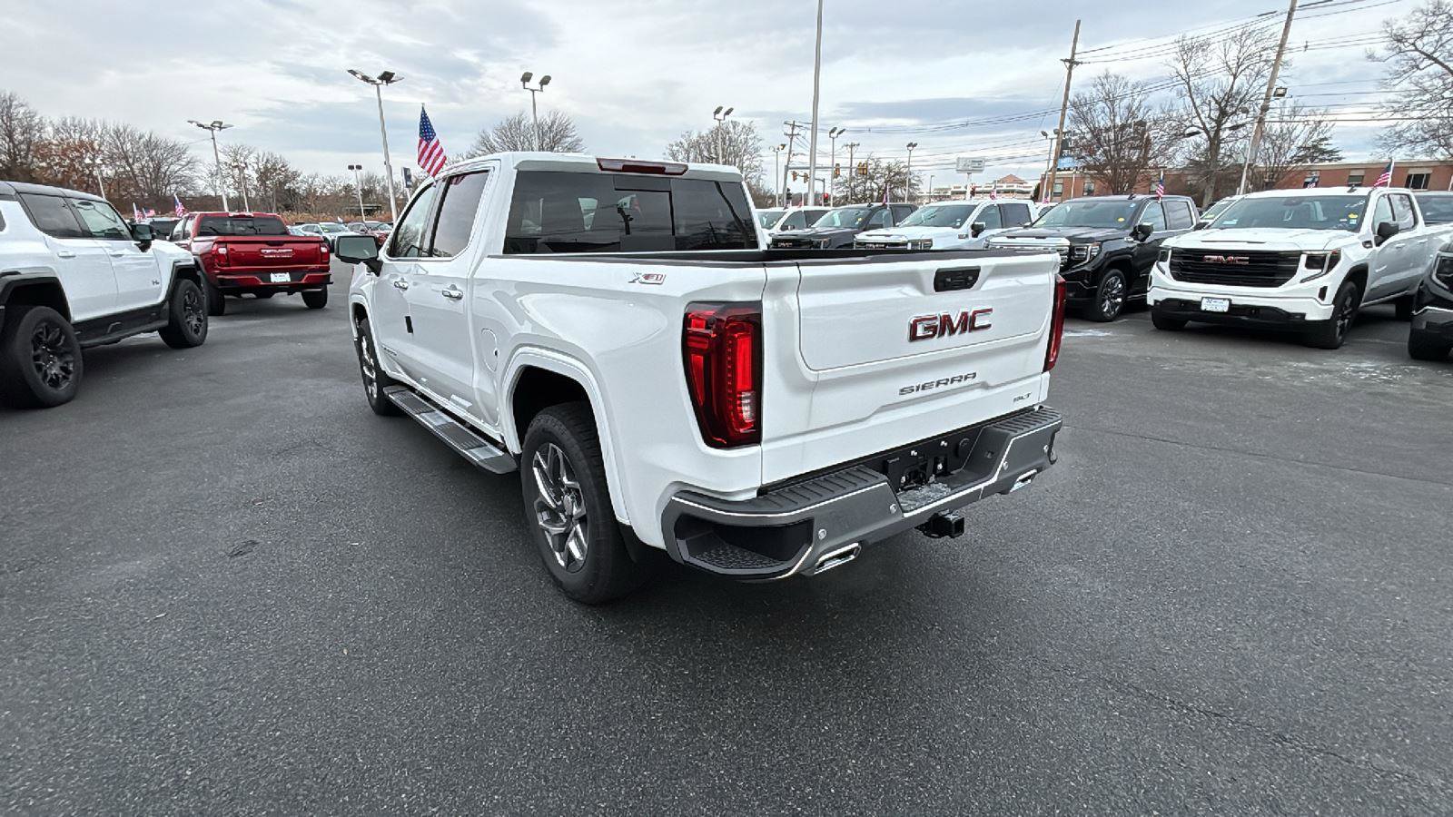 New 2026 GMC Sierra 1500 SLT w/ SLT Premium Plus Package image 5