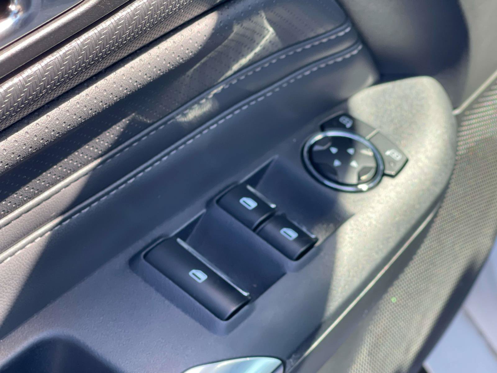 Used 2024 Ford Mustang Premium RWD image 14