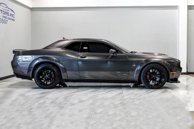 Used 2020 Dodge Challenger R/T Scat Pack RWD image 8